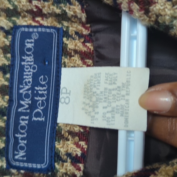 Vintage wool blazer, Made in Dominican Republic. Perfect for the holidays - Picture 2 of 4